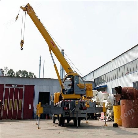 10吨吊车巨森-汽车吊车 价格合适 结构实用
