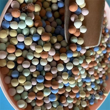 弈腾厂生产陶粒球 电气石矿化球 麦饭石陶瓷球 家纺填充用陶瓷球