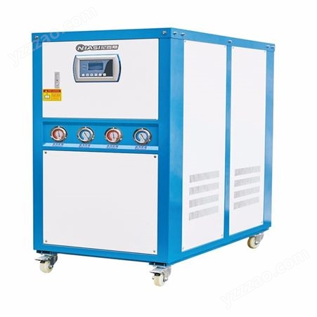 尼嘉斯 水冷式冷水机 制冷量能力可达到7800℃128500Kcal/hr