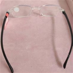 现货出售 冠宇光学眼镜 方便携带 度数齐全 款式齐全